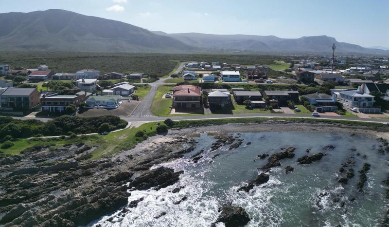 5 Bedroom Property for Sale in Franskraal Western Cape